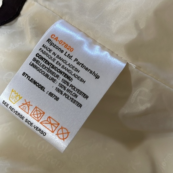 Powder Room Snowboarding Ski Jacket Cream Off White Womens Size Small 3 in 1 - Picture 11 of 14